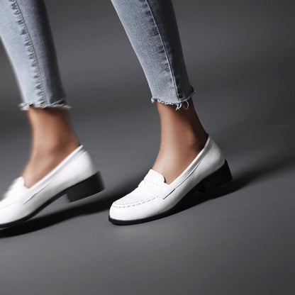 Women's Crocodile Pattern Slip-On Loafers