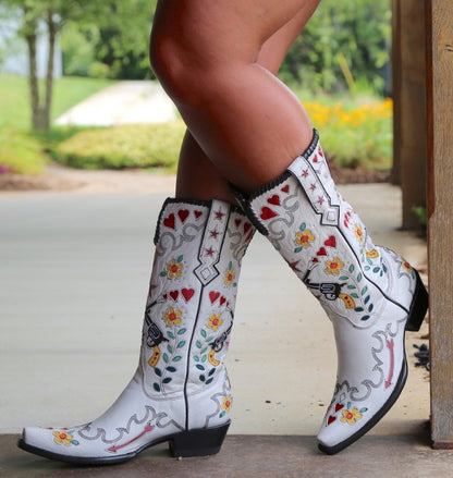 Ladies Ethnic Embroidery Puppy Heel Cowboy Mid Calf Boots