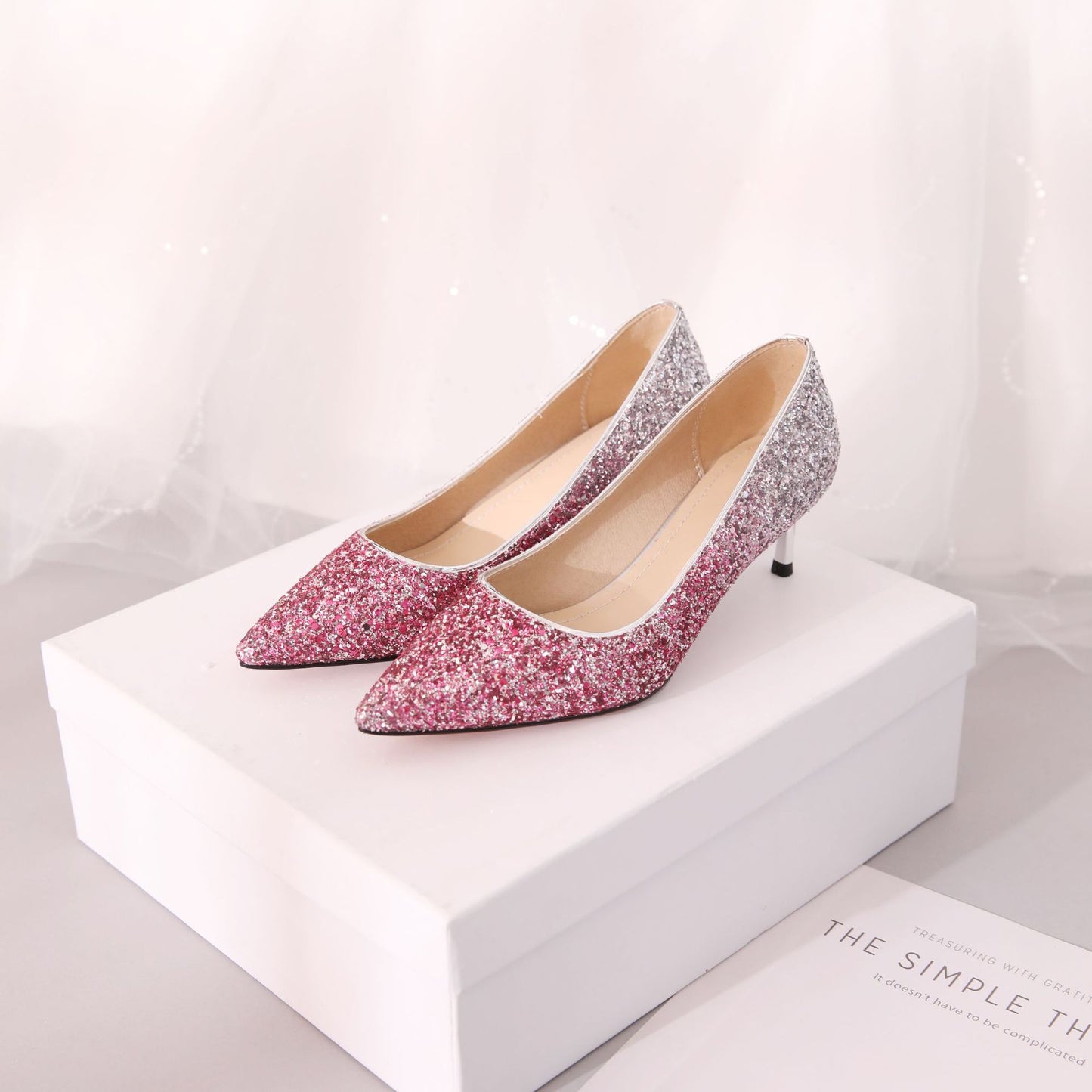 Pointed Toe Sequined Wedding Shoes Women Pumps Stiletto Middle Heels