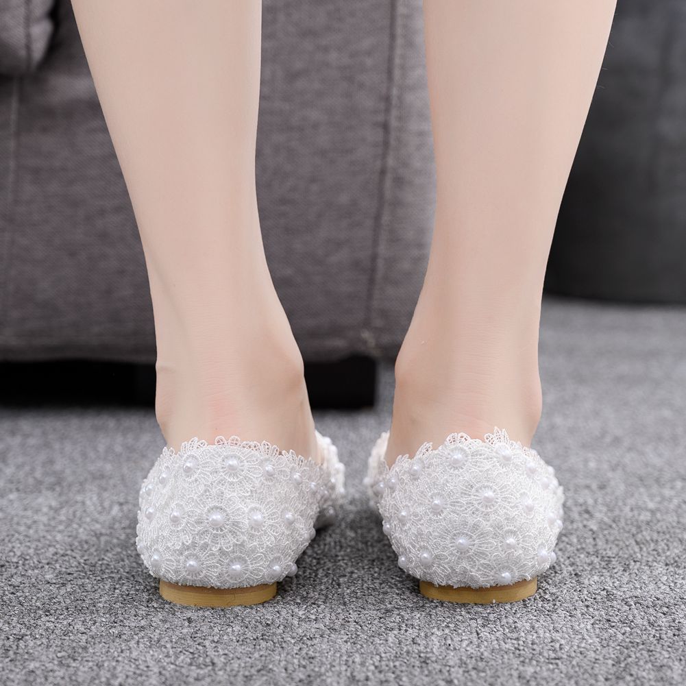 Women Pointed Toe Shallow Lace Pearls Flats
