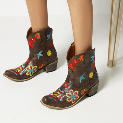 Women Ethnic Embroidery Puppy Heel Cowboy Short Boots