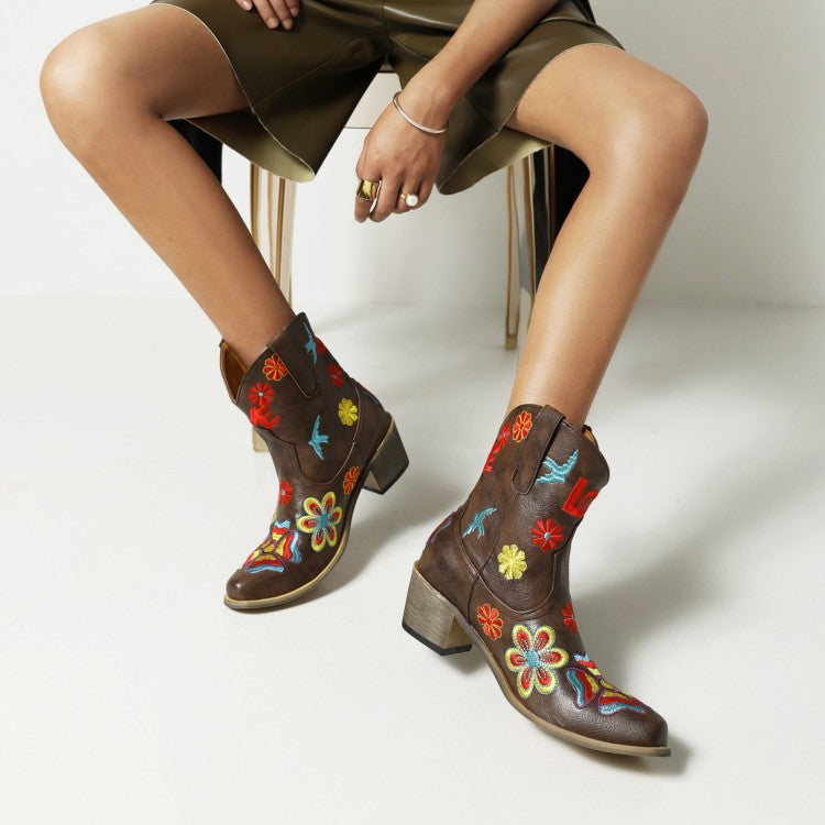 Women Ethnic Embroidery Puppy Heel Cowboy Short Boots