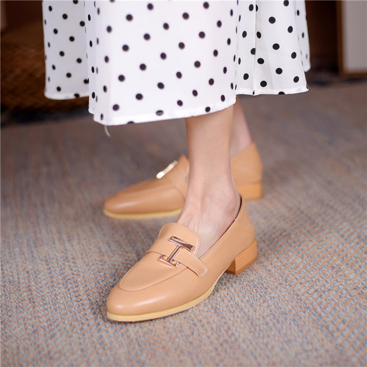 Women Metal Low Heel Chunky Pumps