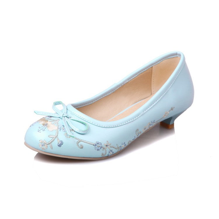 Women's Embroidery Shallow Mouth Low Heels Shoes