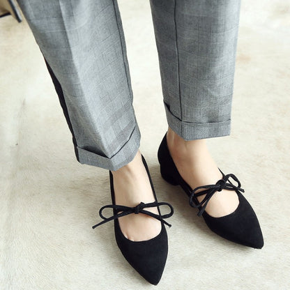 Pointed Toe Middle Heel Knot Chunky Pumps